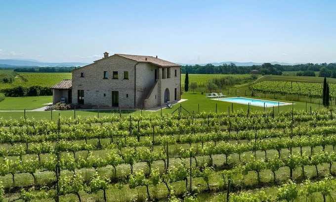 Ferretto Villa | Casale Le Vigne, 8 pax, private pool