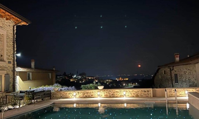 Soiano del Lago House | Casaliva - Luxury two Bedroom Apartment