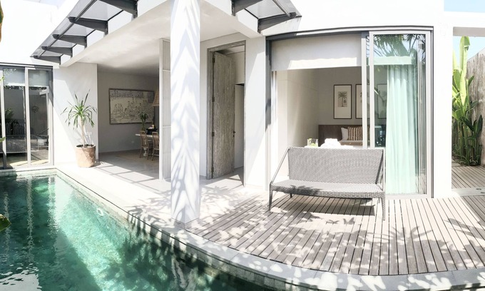 Dewi Sri Bed & Breakfast | Casamaya Villa