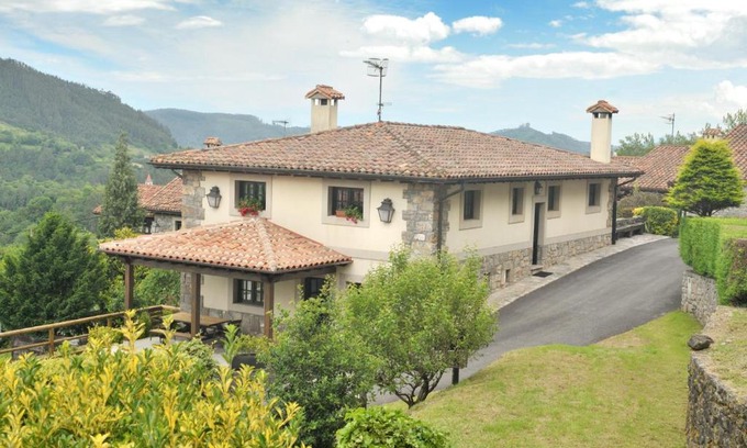 Tornon House | Casas Rurales El Llugarón