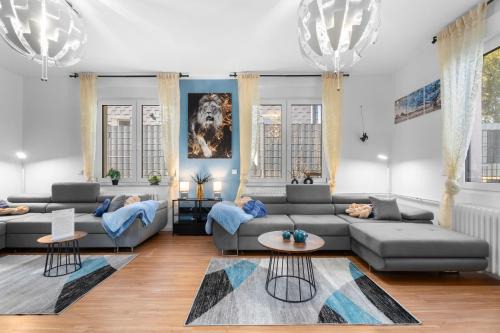 Gemarkung Nachstebreck Apartment | CASATUA - Parkplatz - Tischfussball - Dart - Messe - WiFi - Küche