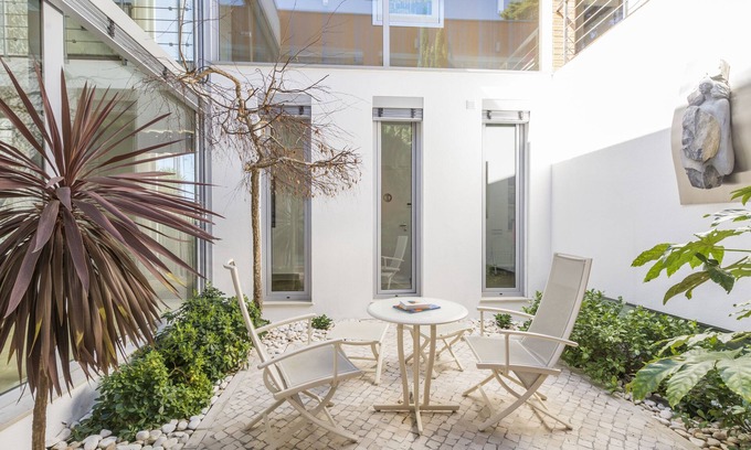 Cobre Bed & Breakfast | Cascais Casa Laranja