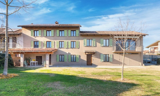 Canove Villa | Cascina Abbona - Three Bedroom Villa, Sleeps 6