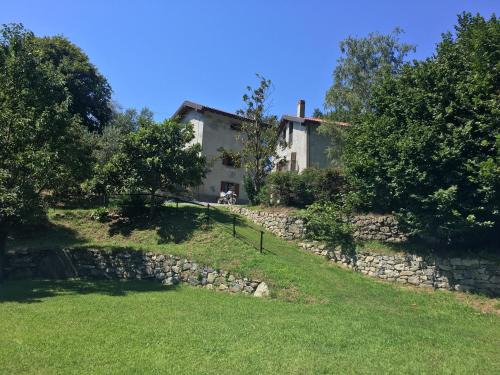 Galbiate Bed & Breakfast | Cascina Cologna