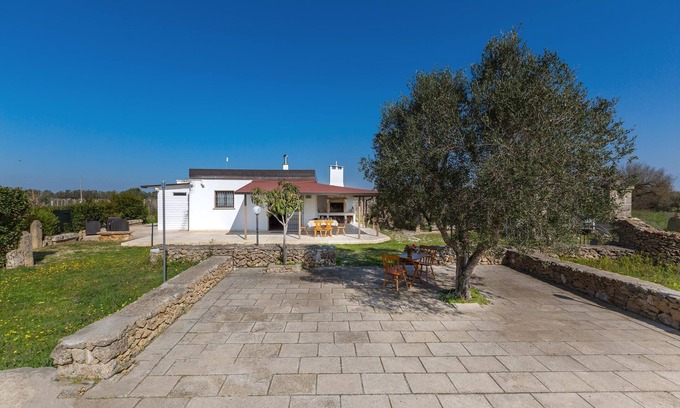Campi Salentina House | Casetta Maddalena by BarbarHouse