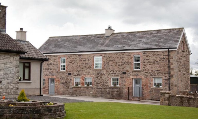 Enniskillen Apartment | Cash Hill Farm Cottages