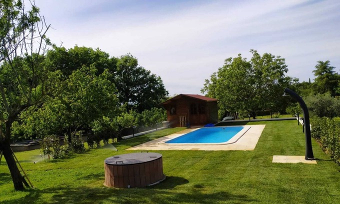 Canale Monterano Apartment | Casona Serrari with Swimmingpool