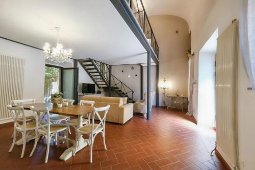 Scandicci Apartment | Castellare Loft appartamento in collina a Firenze
