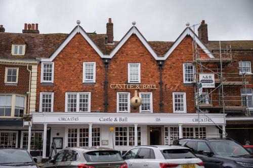 Marlborough Hotel | Castle and Ball by Greene King Inns