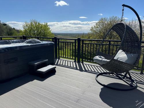 Nettleton House | Castle Top Haven