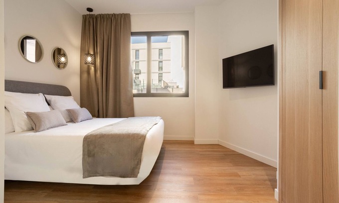Adelfas Apartment | Catalina 010 apartment in Madrid