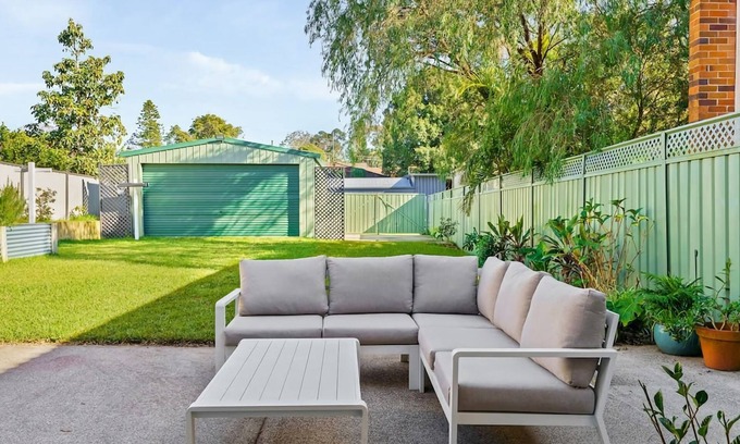 Rathmines House | Catalina Bay - Child & Pet Friendly