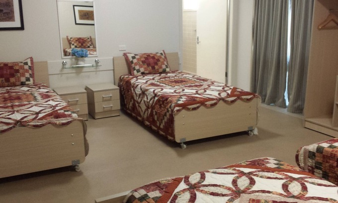 Rathmines Resort | CATALINA LAKEFRONT pelican wing Fully Wheelchair Accessible accommodationn