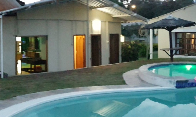Catembe Cabin | Catembe Beach Lodge