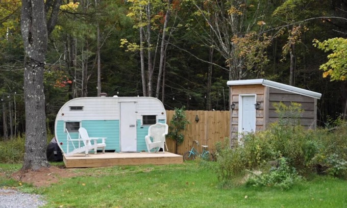 Town of Conesville RV Rental | Catskills Vintage Shasta Camper