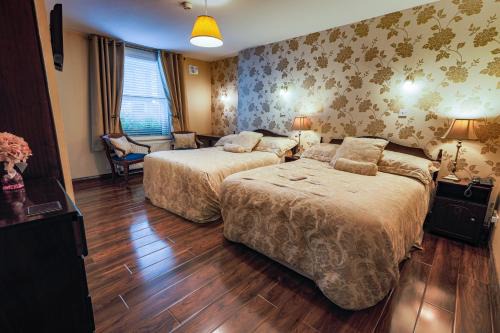 Tubbercurry House | Cawley's Guesthouse