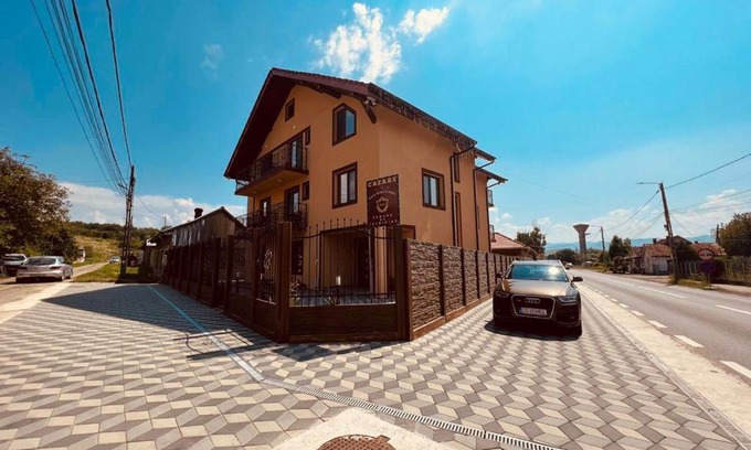Bozovici House | Cazare Casa Meli&Dari