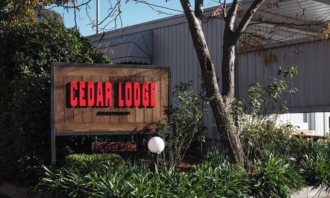 Braidwood Hotel | Cedar Lodge Motel
