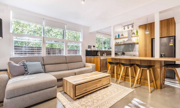 St Kilda Apartment | Cedar Loft Contemporary Comfort in Leafy St Kilda