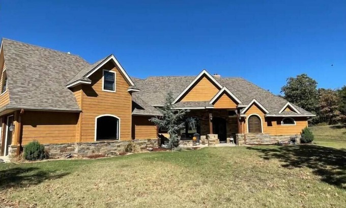 Stillwater House | Cedar Rock Ranch