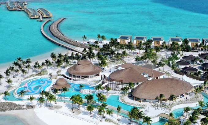 Farukolhufushi Island Resort | Centara Mirage Lagoon Maldives