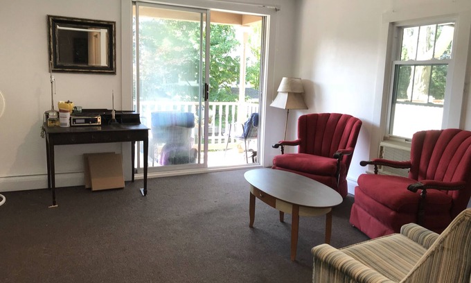 Chautauqua House | Center of Chautauqua Institution Second-floor Apartment