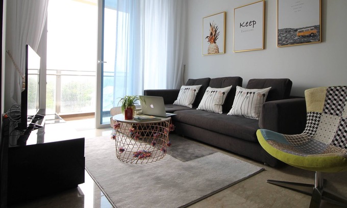 Thomson Road Apartment | ★Central 1600sft 4BR @ Novena 用心的民宿★