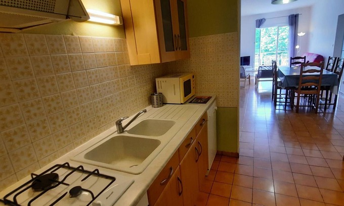 La Roche-Posay Apartment | Central Apartment with Balcony, Wi-Fi & Dishwasher - Near Shops & Spa