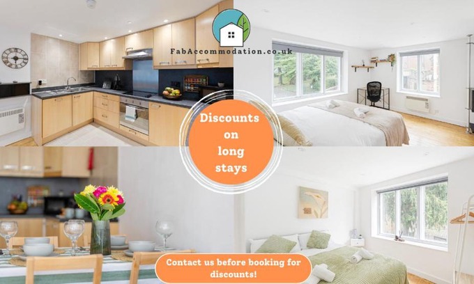 Redcliffe Apartment | Central Apt-2Bed 2Bath-AC unit-By FabAccommodation
