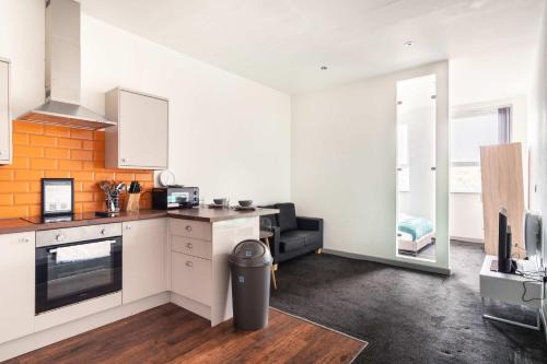 Blackburn Apartment | Central Blackburn Convenient 1 Bedroom Apartment