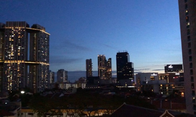 Chinatown Apartment | Central Chinatown walkable to: buddha temple, bars & Michelin Chan Wifi