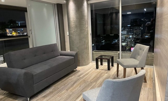 Pereira Apartment | Central location, close to mall, restaurants, bars, markets & safe location.