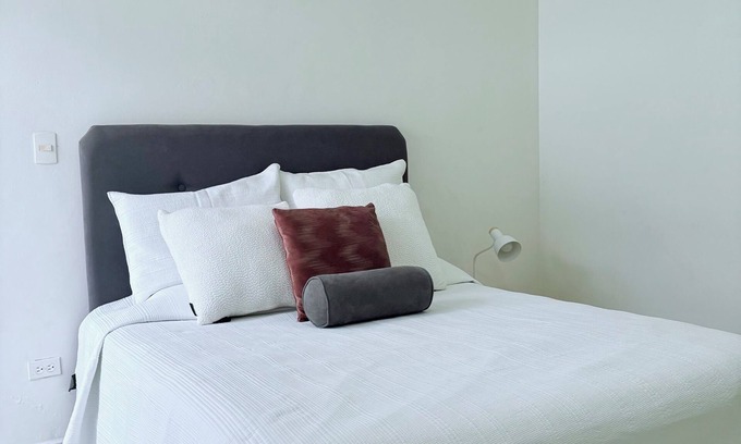 San Pedro Garza Garcia House | Centrally located house in private San Pedro Garza, ideal for business or family travel.
