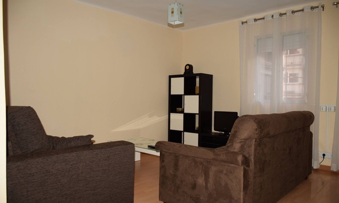 Pueblo Nuevo Apartment | CENTRAL, QUIET AND VERY WELL COMMUNICATED APARTMENT