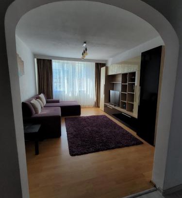 Piatra Neamt Apartment | Central Residence