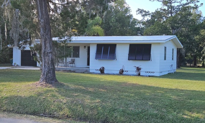 West Melbourne House | Centrally located 2-bedroom house in pleasant Melbourne/West Melbourne
