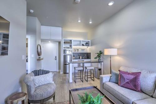 Downtown Apartment | Centrally Located San Marcos Unit with Parking!