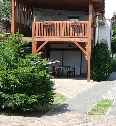 Sturovo House | CENTRO