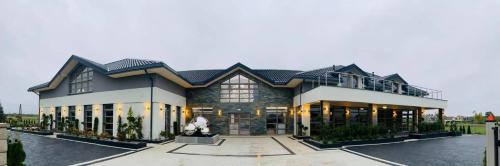 Łukow Bed & Breakfast | Centrum Konferencyjno-Bankietowe CHABROWY