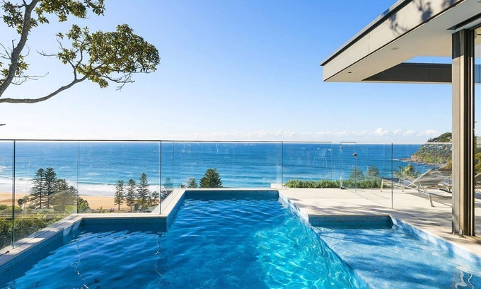 Whale Beach House | CETACEAN by Palm Beach Holiday Rentals
