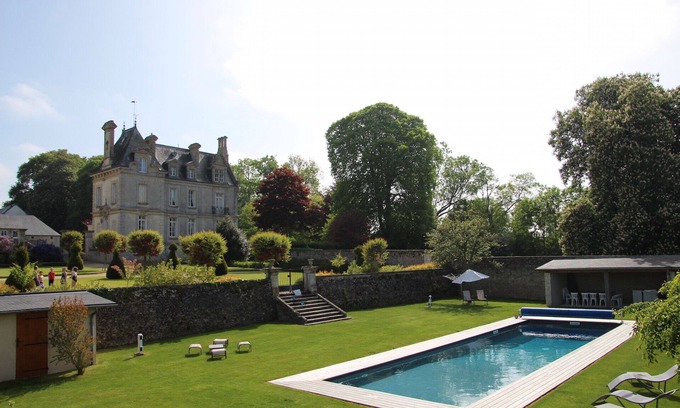 Mosles House | Château d'Argouges, Bayeux, Best D-Day Vacation Home with Heated Swimming Pool