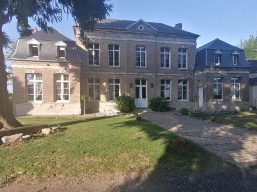 Bonneville Apartment | Château de bonneville Picardie