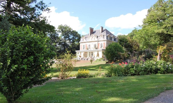 Broyes Bed & Breakfast | Château de broyes