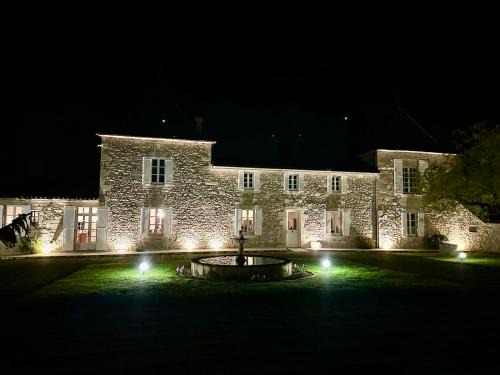 Saint-Vivien House | Château de Lafont Suites