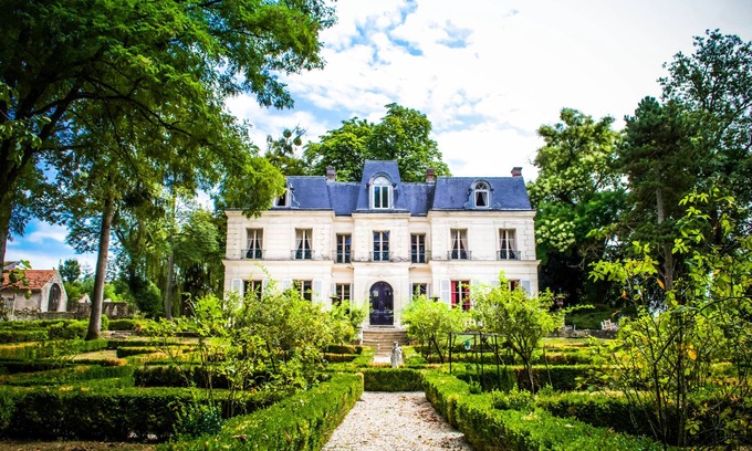 Montlevon Bed & Breakfast | Château de Picheny