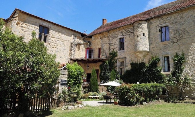 Saint-Chamarand Other | Château de Saint Chamarand - Large & Small Gîtes