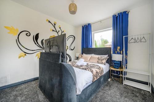 Batley House | -CH- Stylish & Relaxed Stay,Free Parking,Free WiFi
