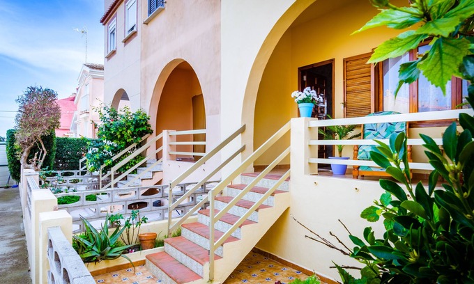 Sueca Ski Chalet | Chalet on the beach Valencia Mareny Sueca Cullera