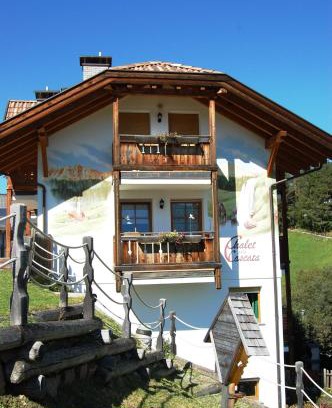 Pedraces Apartment | Chalet alla Cascata