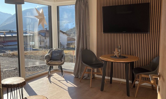 Ehrwald Ski Chalet | Chalet apartment with panoramic mountain views at the foot of the Zugspitze
